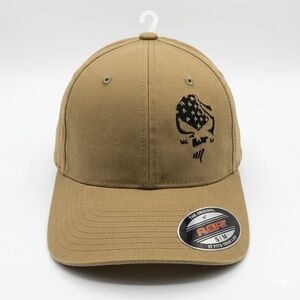 Flexfit The Legend American Flag Fitted Hat Tan Khaki Cap Size S/M Stretch Fit